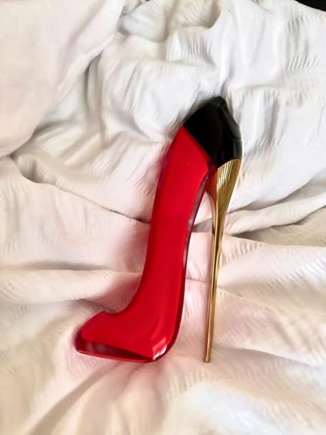 Carolina Herrera Very Good Girl EDP