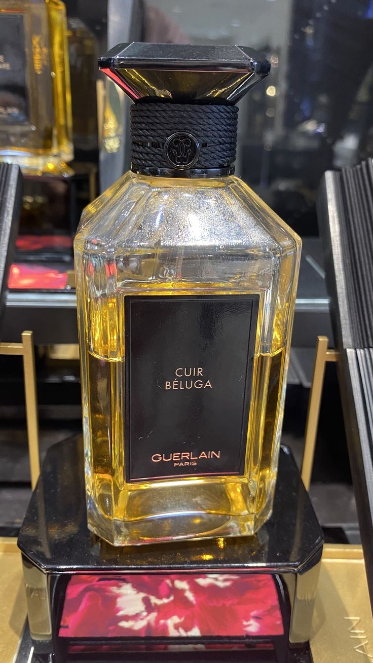 Guerlain Cuir Beluga EDP