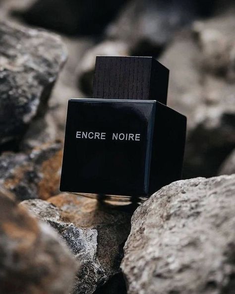 Lalique Encre Noir EDT