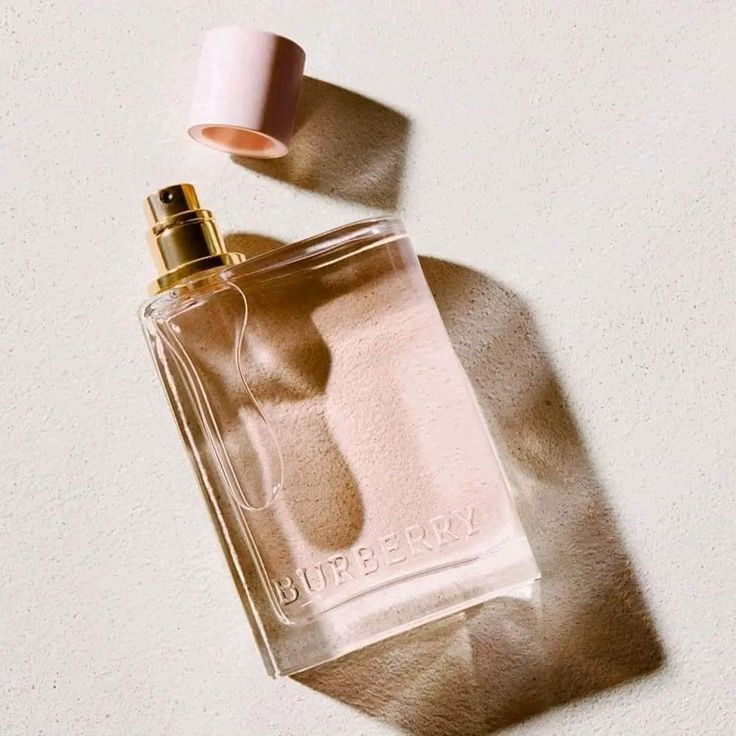 Burberry Her EDP Άρωμα τύπου λουλουδιών