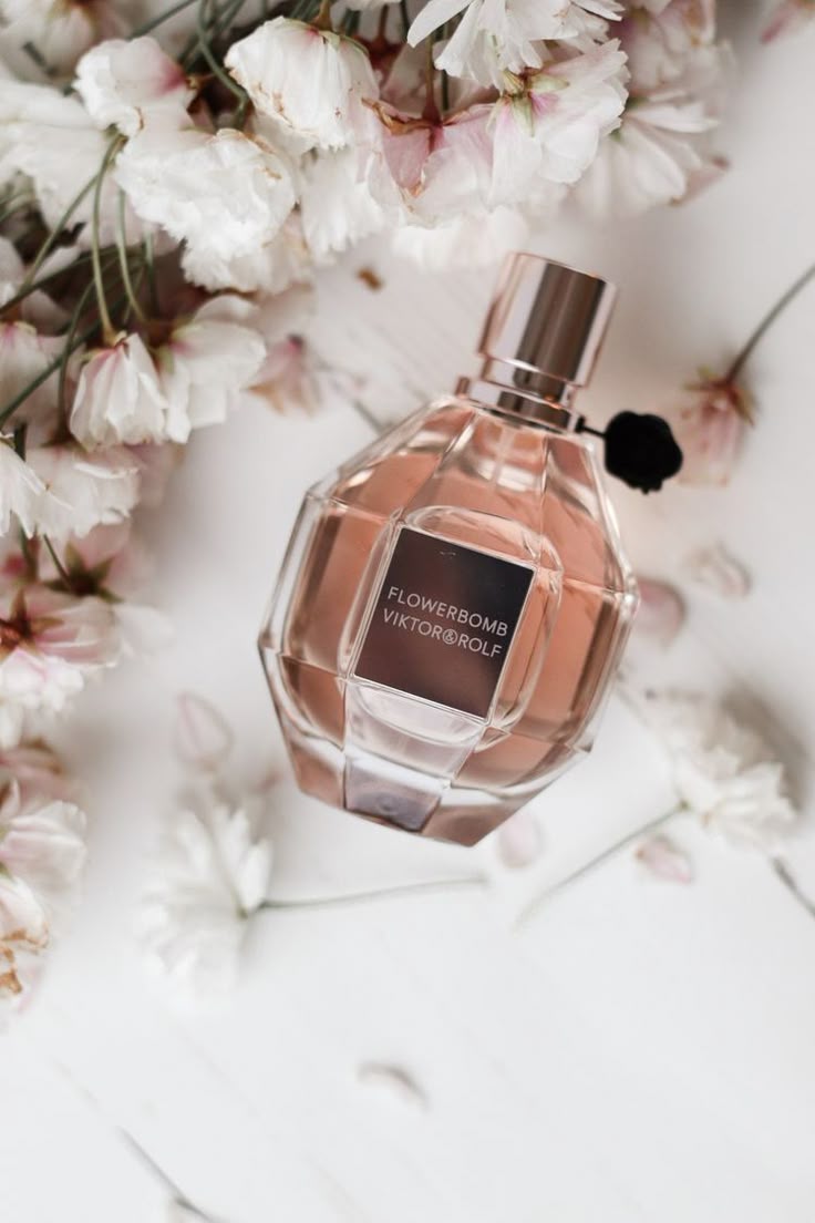 Viktor &amp; Rolf Flowerbomb EDP