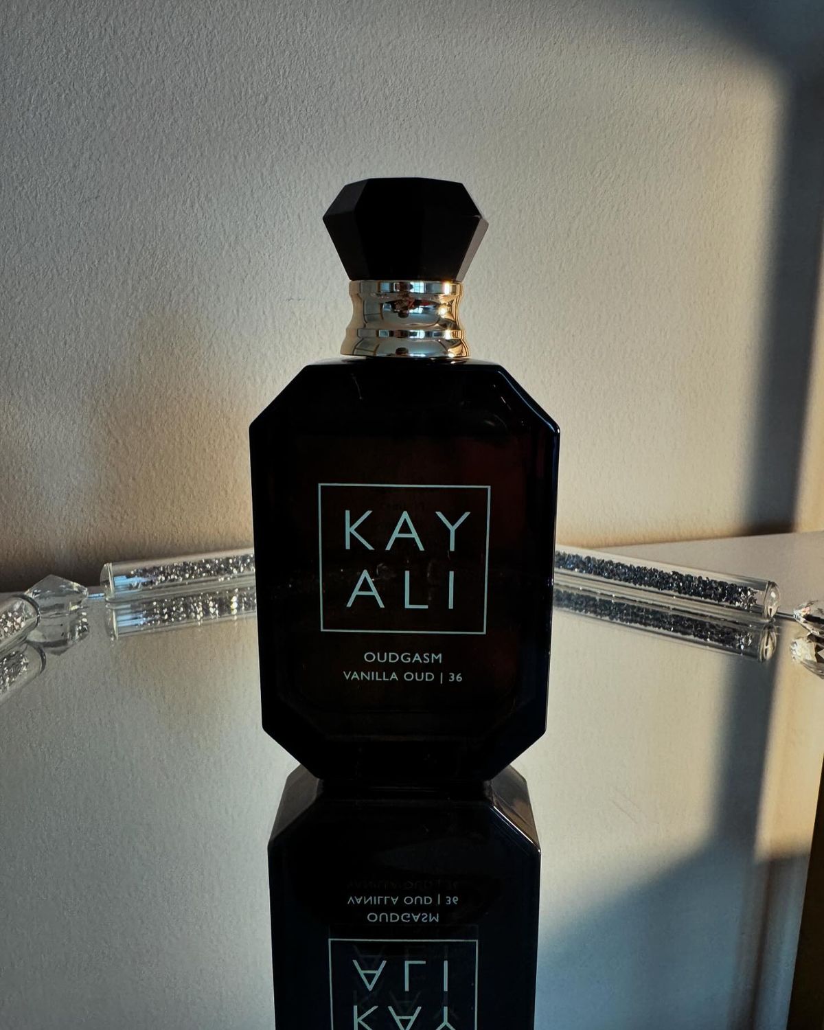 Kayali Oudgasm Vanilla Oud | 36 EDP Intense